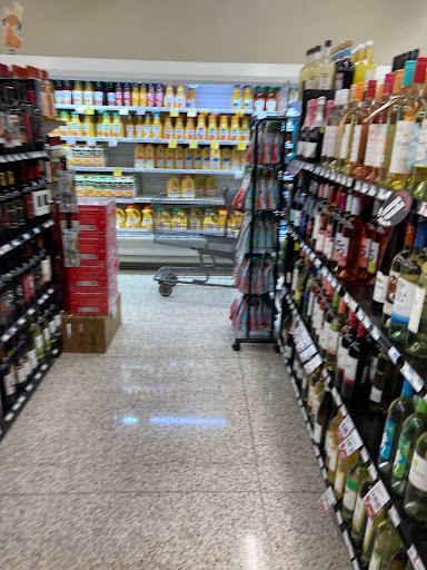 Supermarket «Hy-Vee», reviews and photos, 1951 S Main Ave, Sioux Center, IA 51250, USA