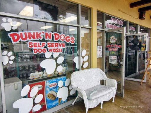 Dunk'N Dogs Dog Wash and Grooming and Pet Food and Supplies