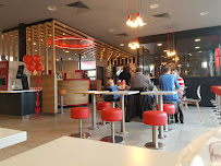 Atmosphère du Restaurant KFC Bondues - n°2