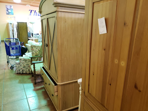 Thrift Store «Goodwill West Palm Beach/South Dixie Store & Donation Center», reviews and photos