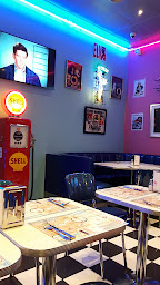 Photo n°72 de Memphis - Restaurant Diner à Chasse-sur-Rhône ()