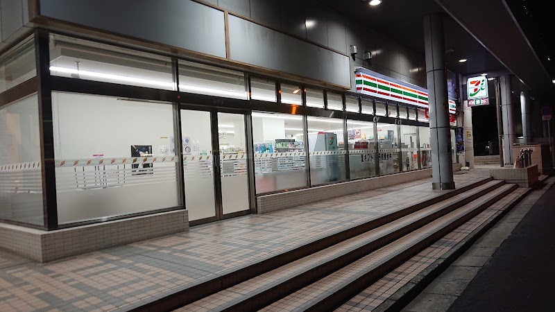 セブン-イレブン 高松瓦町駅東口店