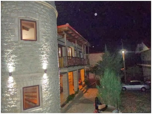 Ξενώνας Πασιθέη