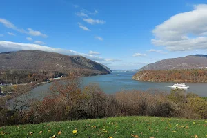 Sherburnes Redoubt - West Point image