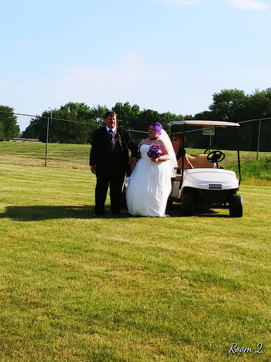 Golf Course «Warren Valley Banquet Ctr», reviews and photos, 26116 W Warren St, Dearborn Heights, MI 48127, USA