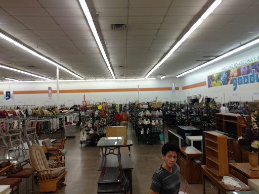 Thrift Store «35th Ave & Peoria Goodwill Retail Store, Donation Center & Career Center», reviews and photos