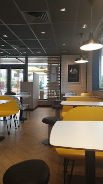 Atmosphère du Restauration rapide McDonald's à Isigny-sur-Mer - n°16