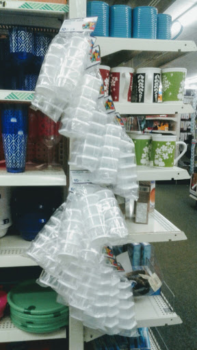 Dollar Store «Dollar Tree», reviews and photos, 528 North Ave, Glendale Heights, IL 60139, USA