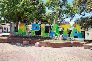 Parque La Pola image