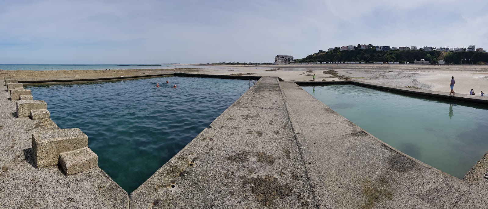 Foto von Plage de Donville-les-Bains - beliebter Ort unter Entspannungskennern