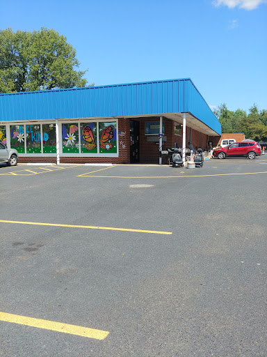 St. Vincent de Paul Budget Store, 2025 Cairo Rd, Paducah, KY 42001, USA, 