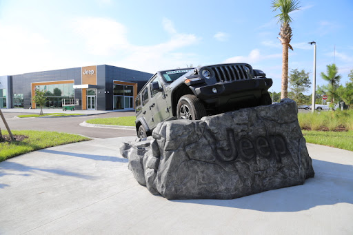 Car Dealer «Boniface-Hiers Chrysler Dodge Jeep», reviews and photos, 1775 E Merritt Island Causeway, Merritt Island, FL 32952, USA