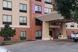 Holiday Inn Express & Suites El Reno, an IHG Hotel image