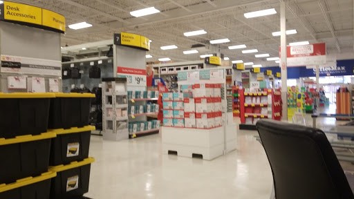 Office Supply Store «OfficeMax», reviews and photos, 260 E Rollins Rd, Round Lake Beach, IL 60073, USA