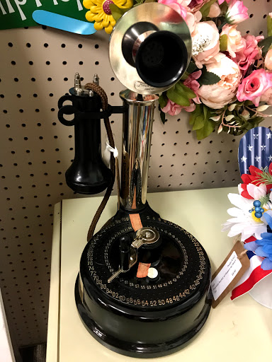 Antique Store «Coronado Antiques Mall», reviews and photos, 1433 S Dixie Fwy, New Smyrna Beach, FL 32168, USA