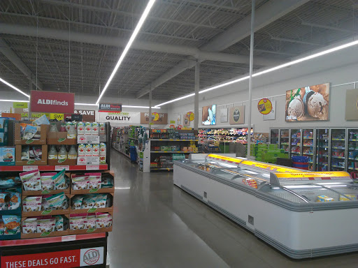 Supermarket «ALDI», reviews and photos, 8595 Columbine Rd, Eden Prairie, MN 55344, USA