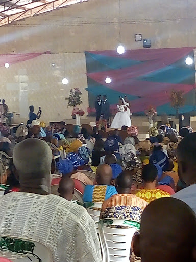 Skyline Hotel, Opposite Federal Housing Estate Authority, Along Gbongan Ibadan express way, Ogooluwa, Ido Osun, Nigeria, Hotel, state Osun