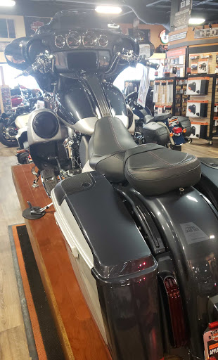Harley-Davidson Dealer «Appleton Harley-Davidson®», reviews and photos, 2501 Highway 41A Byp B, Clarksville, TN 37043, USA