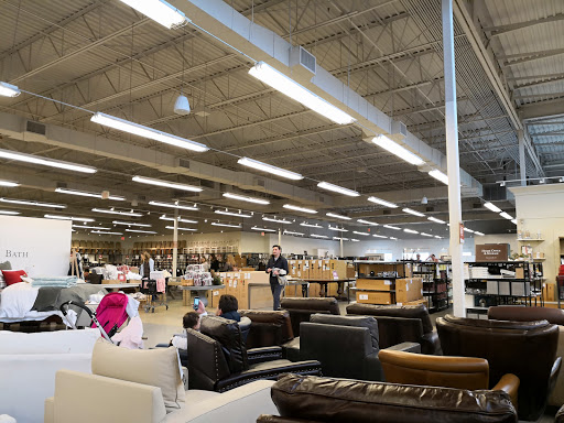 Outlet Store «Pottery Barn Outlet», reviews and photos, 3939 I-35 #920, San Marcos, TX 78666, USA