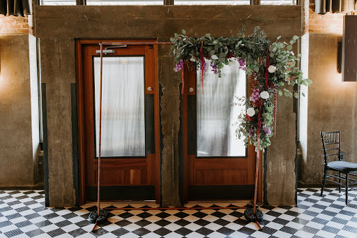 Sedgefield Florist, 5002 High Point Rd a, Greensboro, NC 27407, USA, 