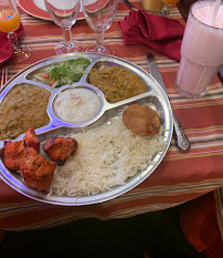 Thali du Restaurant indien Les Délices du Kashmir à Paris - n°17