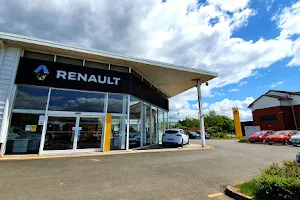 Sutton Park Warwick Renault image