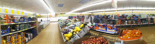 Supermarket «ALDI», reviews and photos, 1620 N Lewis Ave, Waukegan, IL 60085, USA