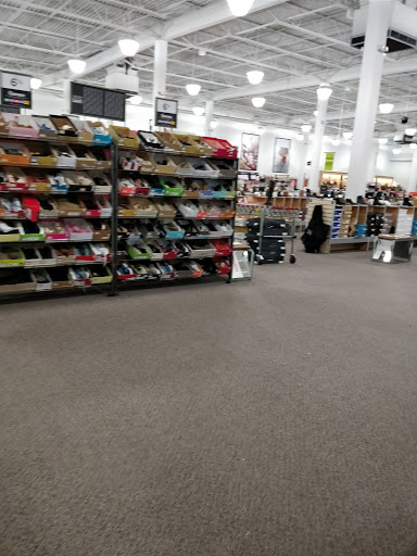 Shoe Store «DSW Designer Shoe Warehouse», reviews and photos, 6905 Mills Civic Pkwy, West Des Moines, IA 50266, USA