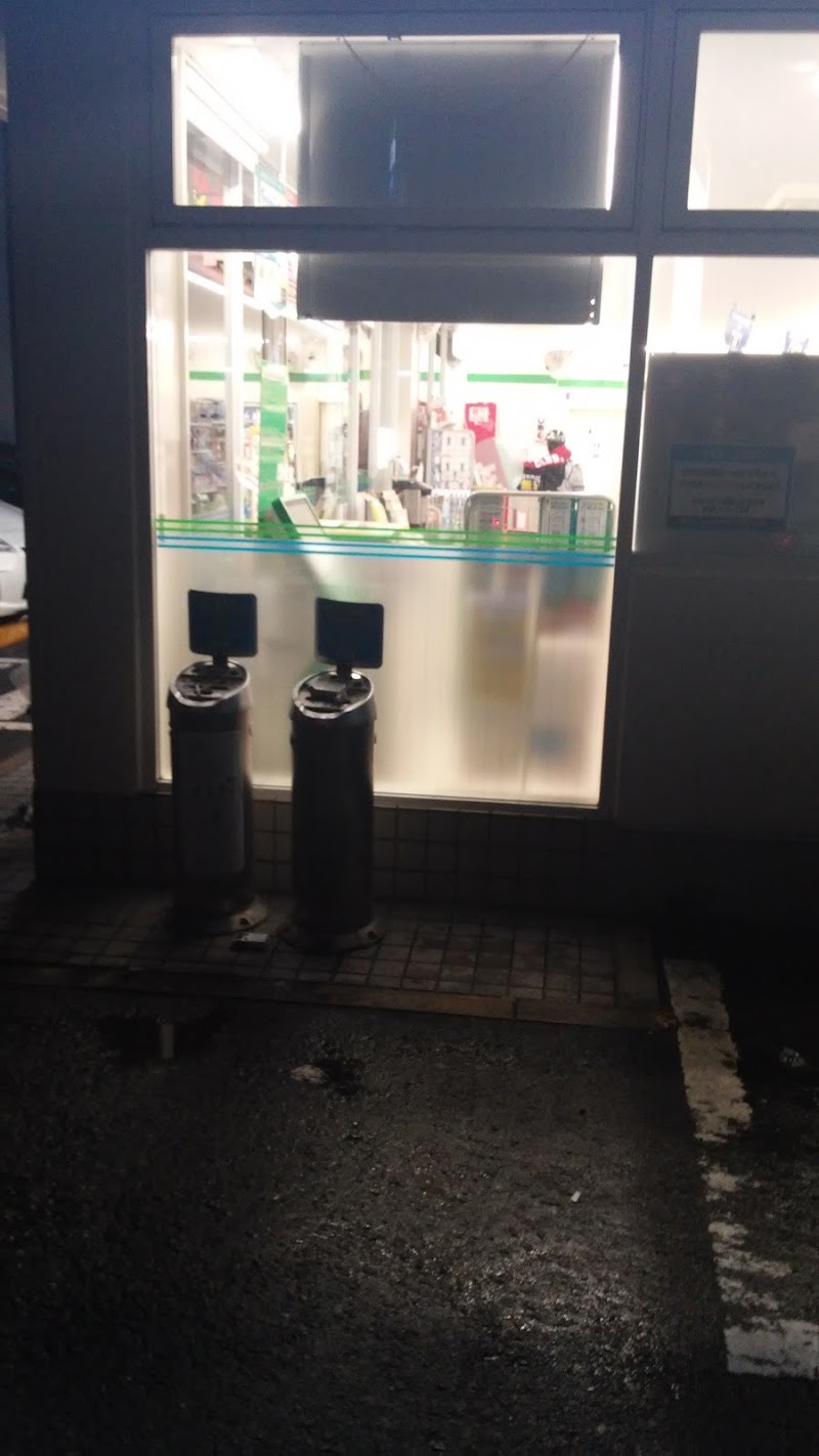 ファミリーマート 八尾南本町店 大阪府八尾市南本町 コンビニエンスストア コンビニ グルコミ