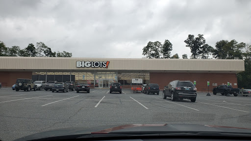 Shopping Mall «Reisterstown Shopping Center», reviews and photos, 11961 Reisterstown Rd, Reisterstown, MD 21136, USA