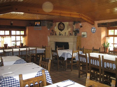 Tía Goya, Casa Rural y Restaurante C. las Eras, 34888 Camporredondo de Alba, Palencia, España