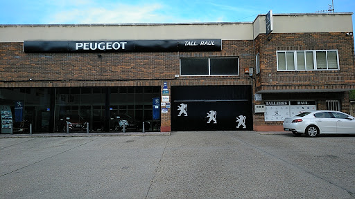 Talleres Raúl en Guardo, Palencia