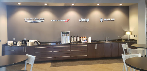 Car Dealer «Wickstrom Chrysler Jeep Dodge Ram», reviews and photos, 660 W Northwest Hwy, Barrington, IL 60010, USA