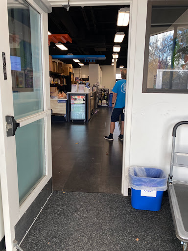 Print Shop «FedEx Office Print & Ship Center», reviews and photos, 240 N Denton Tap Rd #470, Coppell, TX 75019, USA