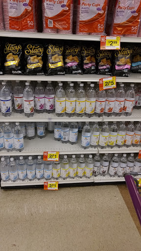 Grocery Store «Stop & Shop», reviews and photos, 155 Boston Post Rd, Waterford, CT 06385, USA