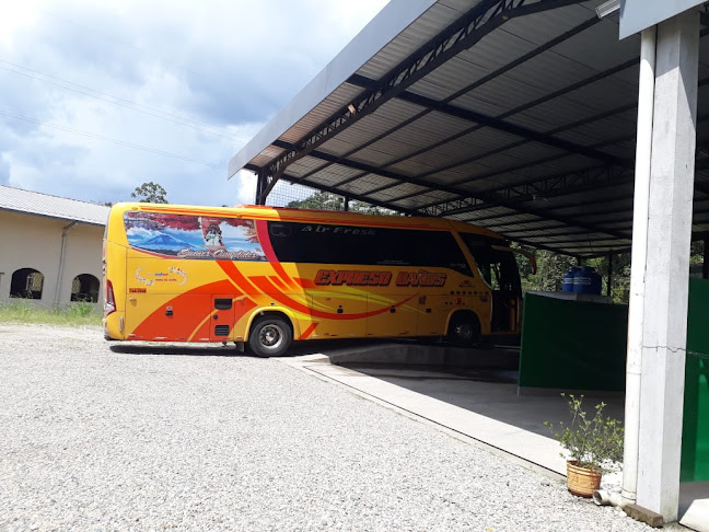 Lubriservicios Alexandra - Servicio de lavado de coches