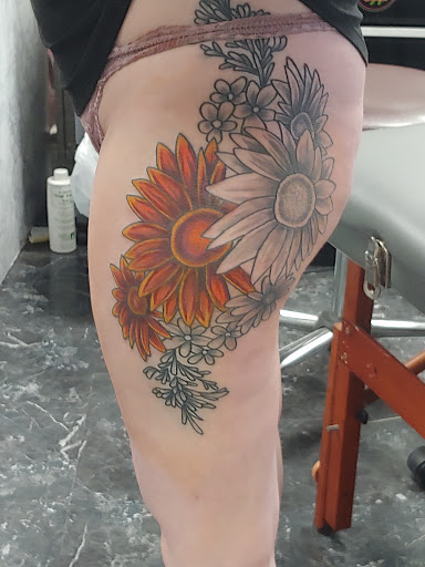 Tattoo Shop «Tattoo Blues NY», reviews and photos, 148 Jay St, Schenectady, NY 12305, USA