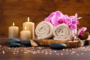 Medical Massage/Mobile masseur/Evinize gelen masör/The masseur who comes to your house/Mobile Masseur image