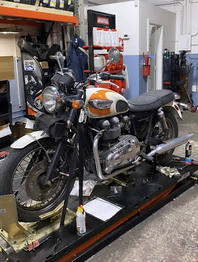 Motorcycle Dealer «Competition Cycle Center», reviews and photos, 1001 Old Griffin Rd, Dania Beach, FL 33004, USA