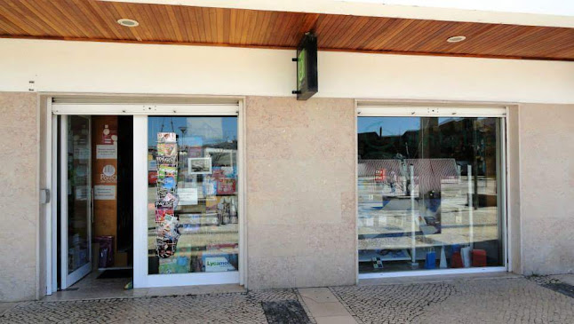 Quintalão - Livraria E Papelaria, Lda.