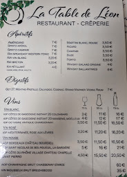 Photo n°6 de La Table de Léon à La Bazouge-du-Désert ()