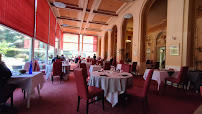 Atmosphère du Restaurant français Restaurant L'Orangerie (by Popinns) à Plombières-les-Bains - n°12