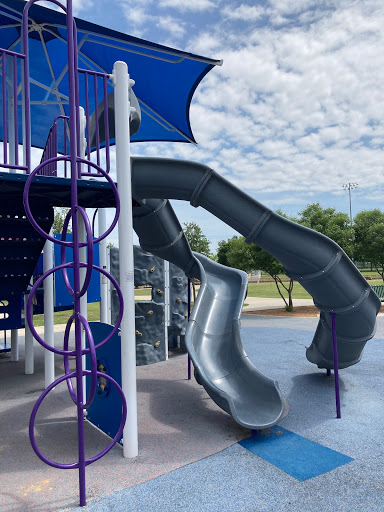 Park «Clayton W Chandler Park», reviews and photos, 1530 N Walnut Creek Dr, Mansfield, TX 76063, USA