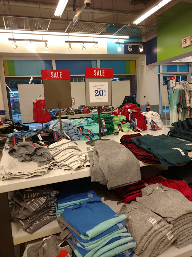 Clothing Store «Old Navy», reviews and photos, 60 Wynnewood Rd, Wynnewood, PA 19096, USA