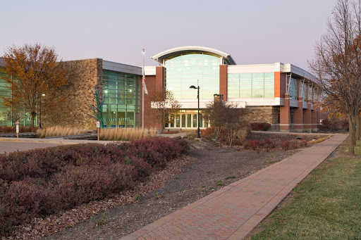 Recreation Center «Fountain View Recreation Center», reviews and photos, 910 N Gary Ave, Carol Stream, IL 60188, USA