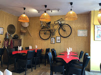 Atmosphère du Restaurant vietnamien Ô VietNam ( Service Livraison à domicile ) à Neuilly-sur-Seine - n°7
