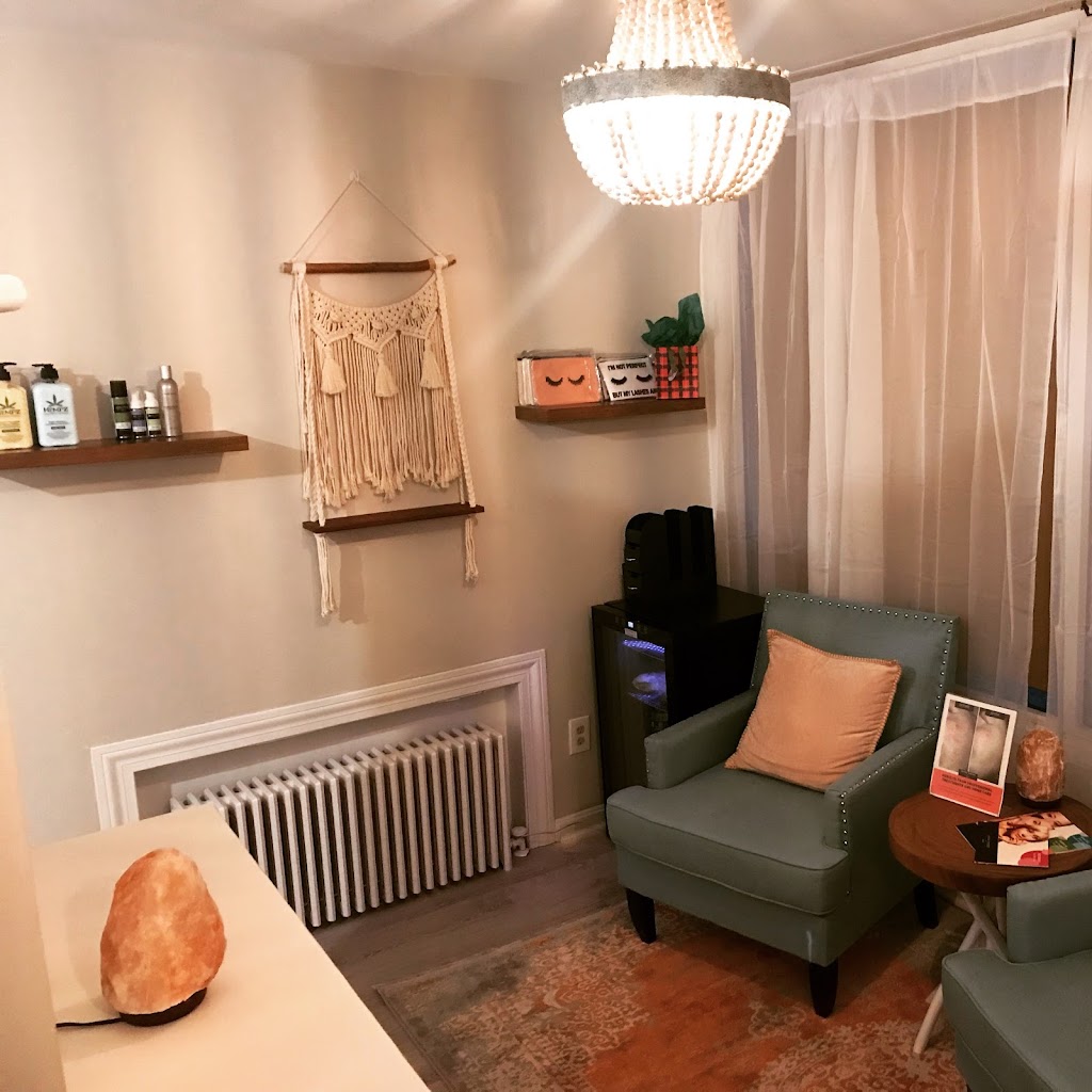 Aurora Beauty Studio 01432