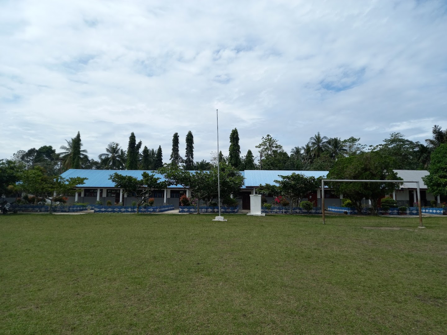 Sma Negeri 1 Tanah Jawa Photo