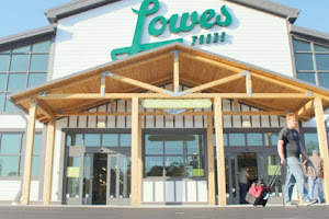 Lowes Foods at Cardinal Shopping Center