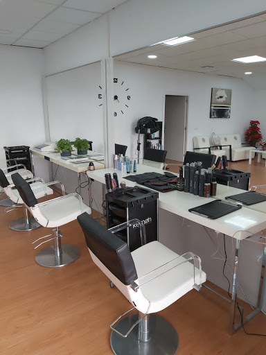Oli Peluquería y Estética Avanzada en Adeje, Santa Cruz de Tenerife